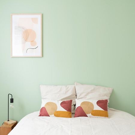 Le Noyer - Appartement Moderne & Accessible 몽테규 외부 사진